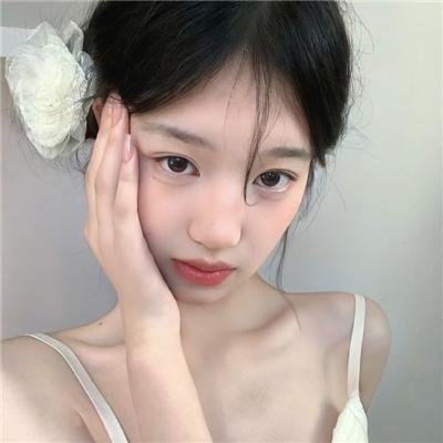 32颗药丸：我姐姐的自杀